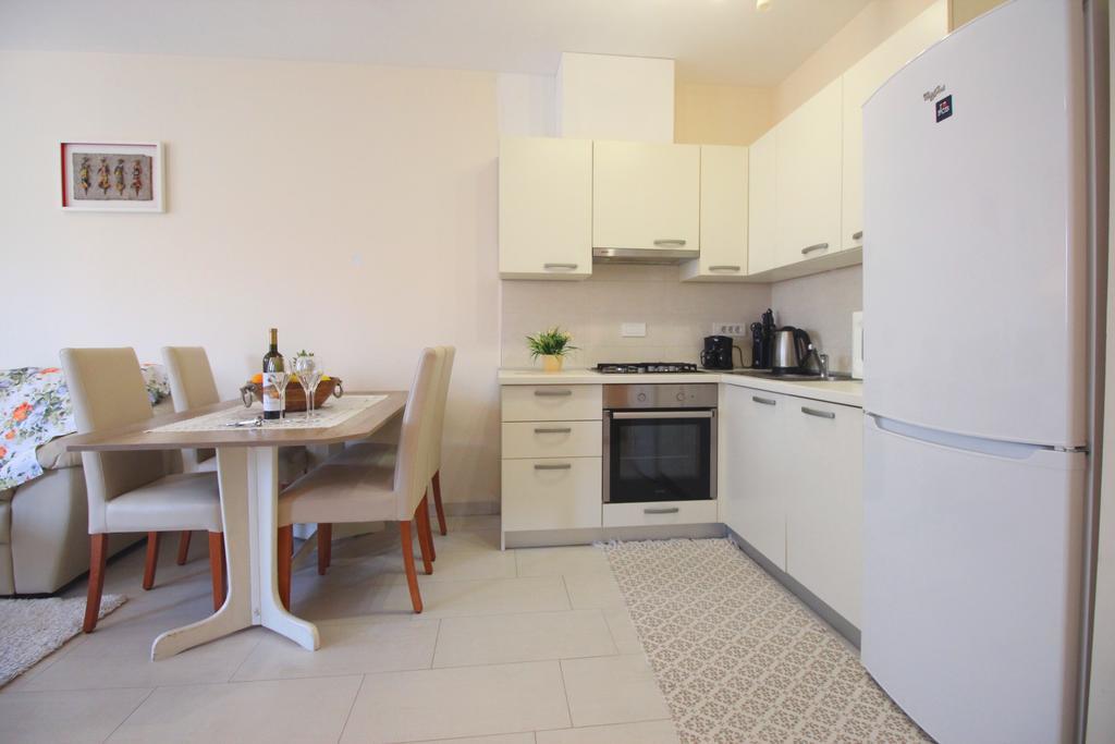 Apartment Brigite 罗维尼 外观 照片